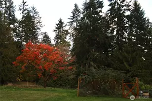 12620 Old Military Rd, Poulsbo, WA 98370 - Photo 32