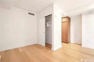 121 Stewart St, Seattle, WA 98101 - Photo 16