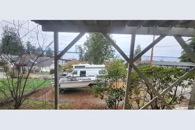 281 Maple Street #B, Camano Island, WA 98282 - Photo 14