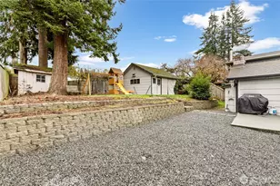 4915 Dogwood Dr, Everett, WA 98203 - Photo 32