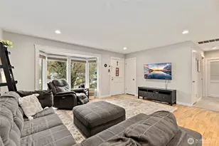 4915 Dogwood Dr, Everett, WA 98203 - Photo 8