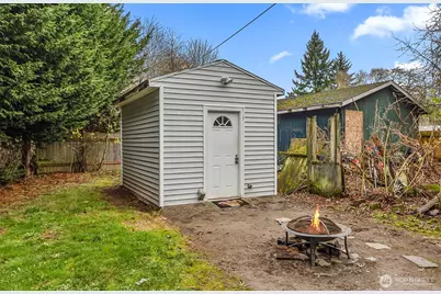 335 N Madison Street, Monroe, WA 98272 - Photo 8