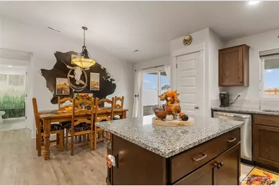 928 Q Street SW, Quincy, WA 98848 - Photo 8