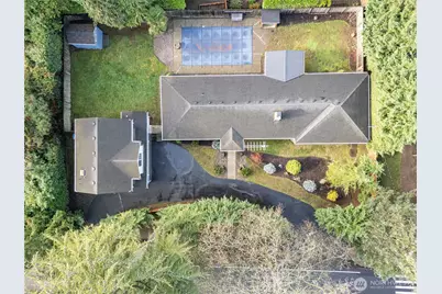 6201 Island Crest Way, Mercer Island, WA 98040 - Photo 38