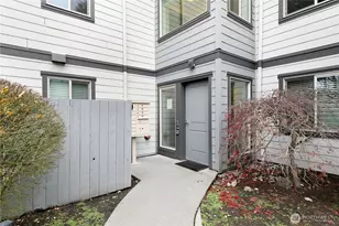 3204 81st Pl SE, Mercer Island, WA 98040 - Photo 2