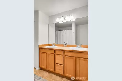 7020 Holly Park Drive S #W2, Seattle, WA 98118 - Photo 8