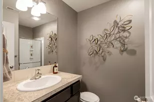 18722 106th Ave Ct E, Puyallup, WA 98374 - Photo 8