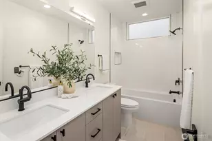 4412 1st Ave NE, Seattle, WA 98105 - Photo 30