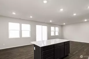 18726 Lipoma Pl E, Puyallup, WA 98375 - Photo 8