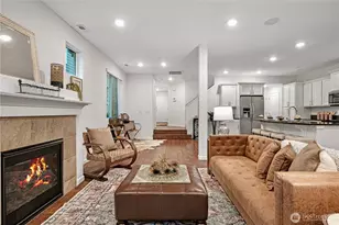 19717 27th Pl W, Lynnwood, WA 98036 - Photo 2