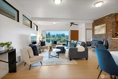 30859 38th Avenue S, Auburn, WA 98001 - Photo 2