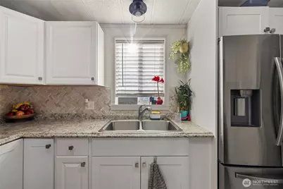 700 NW Crosby Avenue #19, Oak Harbor, WA 98277 - Photo 14