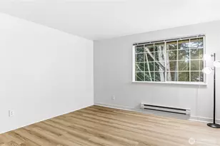 16817 Larch Way, Lynnwood, WA 98037 - Photo 4