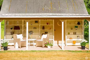 19680 Noll Rd, Poulsbo, WA 98370 - Photo 4