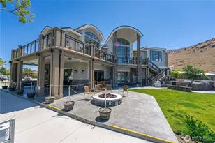 1350 W Woodin Ave, Chelan, WA 98816 - Photo 2