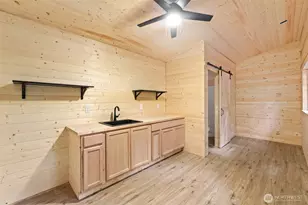 56115 Kernahan Rd E, Ashford, WA 98304 - Photo 6