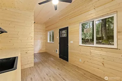 56115 Kernahan Road E, Ashford, WA 98304 - Photo 4