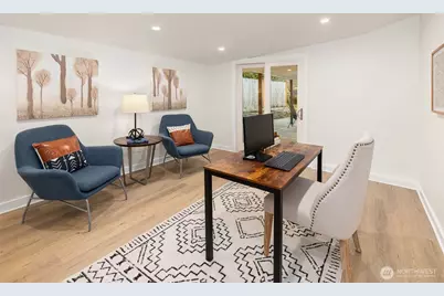 12528 SE 70th Street, Newcastle, WA 98056 - Photo 18