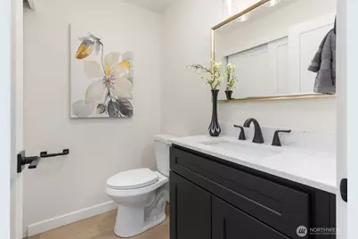 12528 SE 70th Street, Newcastle, WA 98056 - Photo 30