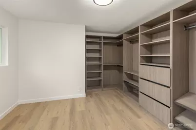 12528 SE 70th Street, Newcastle, WA 98056 - Photo 22