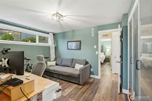 2703 Boylston Ave E, Seattle, WA 98102 - Photo 16