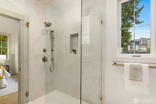 13131 NE 87th Ln, Kirkland, WA 98033 - Photo 20