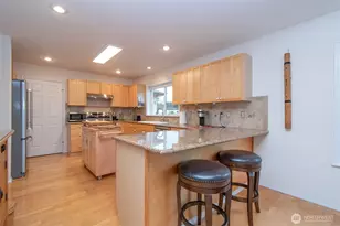 252 Laura Ln, Sequim, WA 98382 - Photo 10