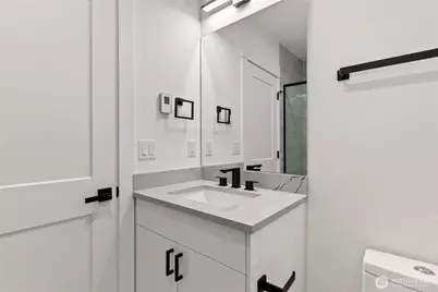 1926 S Washington Street #B206, Tacoma, WA 98405 - Photo 32