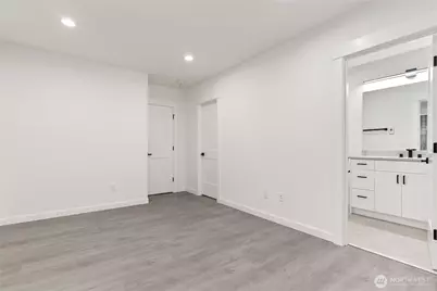 1926 S Washington Street #B206, Tacoma, WA 98405 - Photo 24