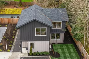 817 18th Ave W, Kirkland, WA 98033 - Photo 18