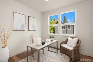 817 18th Ave W, Kirkland, WA 98033 - Photo 18