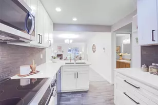 12618 100th Ln NE, Kirkland, WA 98034 - Photo 8