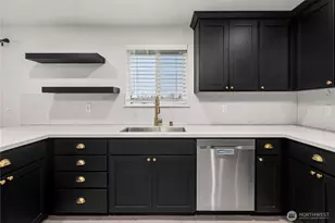 10326 58th Ave Ct E, Puyallup, WA 98373 - Photo 12