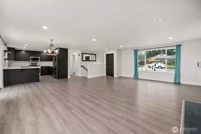 10326 58th Avenue Ct E, Puyallup, WA 98373 - Photo 8