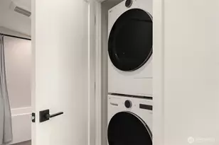 12002 20th Street NE, Seattle, WA 98125 - Photo 24