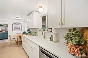 1215 Stillwell St NE, Olympia, WA 98516 - Photo 8