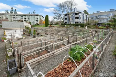 22535 SE Highland Circle #206, Issaquah, WA 98029 - Photo 28