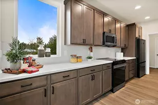 18515 SE 271st Ct, Covington, WA 98042 - Photo 12