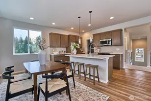 18515 SE 271st Ct, Covington, WA 98042 - Photo 8