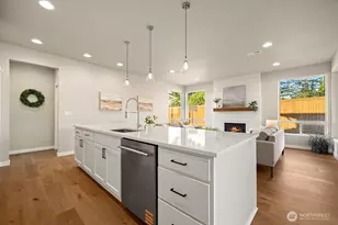 8225 73rd Pl NE, Marysville, WA 98270 - Photo 8