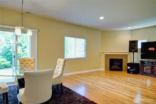8105 88th St NE, Marysville, WA 98270 - Photo 8