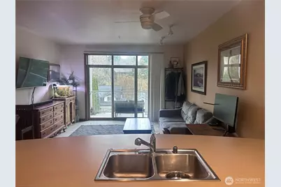 910 Gladstone Street #205, Bellingham, WA 98229 - Photo 6