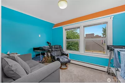 708 Warren Avenue N, Seattle, WA 98109 - Photo 30