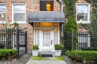 325 Harvard Avenue E #302, Seattle, WA 98102 - Photo 26