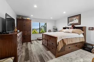 12760 Country Club Pl, Burlington, WA 98233 - Photo 16