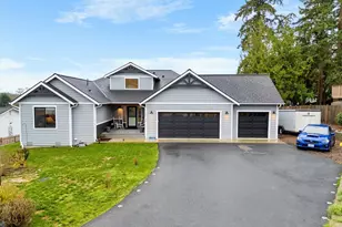 12760 Country Club Pl, Burlington, WA 98233 - Photo 2