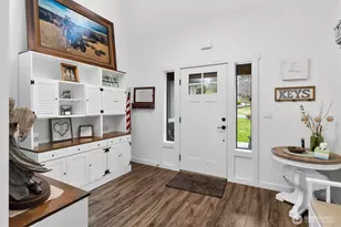 12760 Country Club Pl, Burlington, WA 98233 - Photo 6