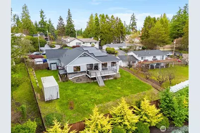 12760 Country Club Place, Burlington, WA 98233 - Photo 32