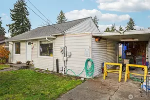 1215 117th St S, Tacoma, WA 98444 - Photo 16