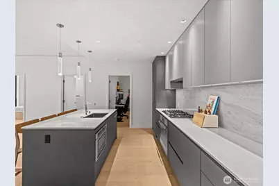 2510 6th Avenue #2410, Seattle, WA 98121 - Photo 4